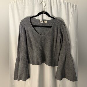 Daytrip Gray Cropped Knit Sweater